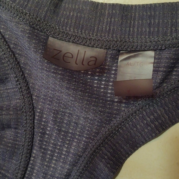 Zella Razorback Top - Picture 2 of 8